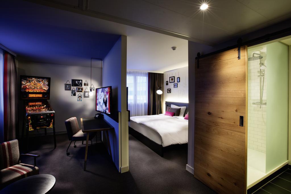 מלון Courtyard By Marriott Berlin טלטאו חדר תמונה