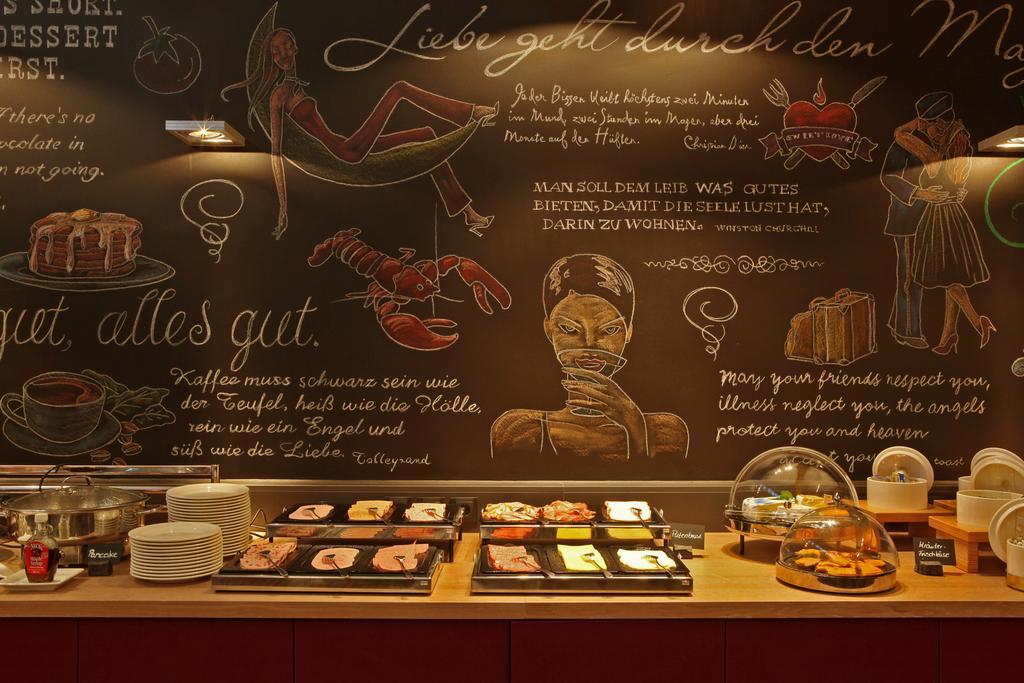 מלון Courtyard By Marriott Berlin טלטאו מראה חיצוני תמונה